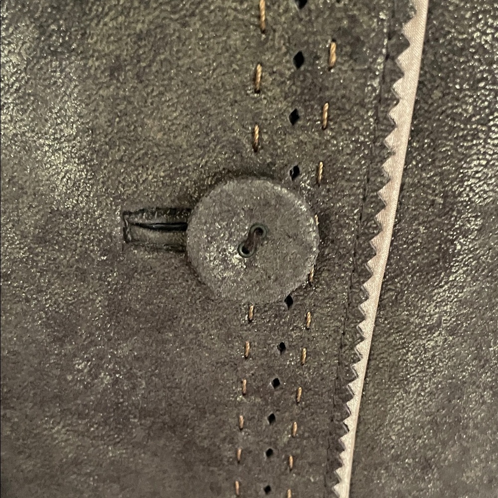 Pamela McCoy Leather Bronze Trench Coat - Picture 11 of 13
